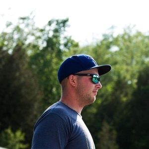 Meet your Posher, Devin